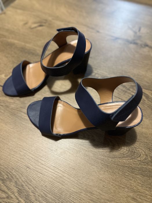 Дамски обувки