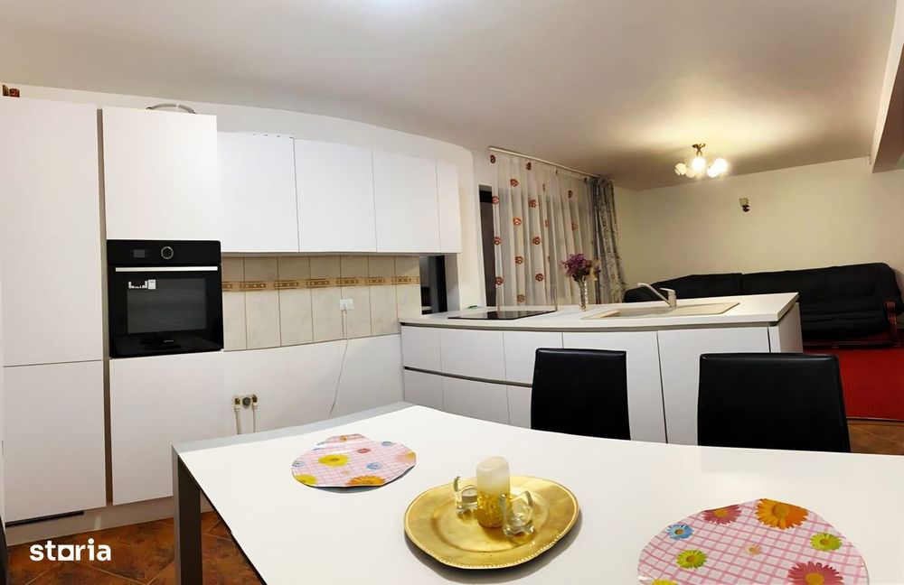 De închiriat Casă 6 camere Sediu firmă Birouri 220mp Miroslava
