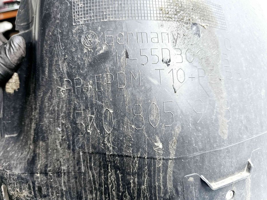 Carenaj roata dreapta fata Volkswagen Golf 6 (5K1) [Fabr 2009-2013] 5K