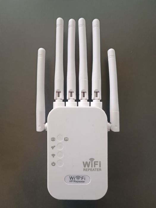 Безжичен усилвател с 6 антени , Wireless repeater, WiFi repeater