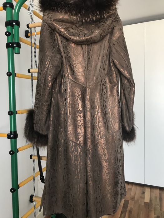 Итальянская дубленка золотой питон