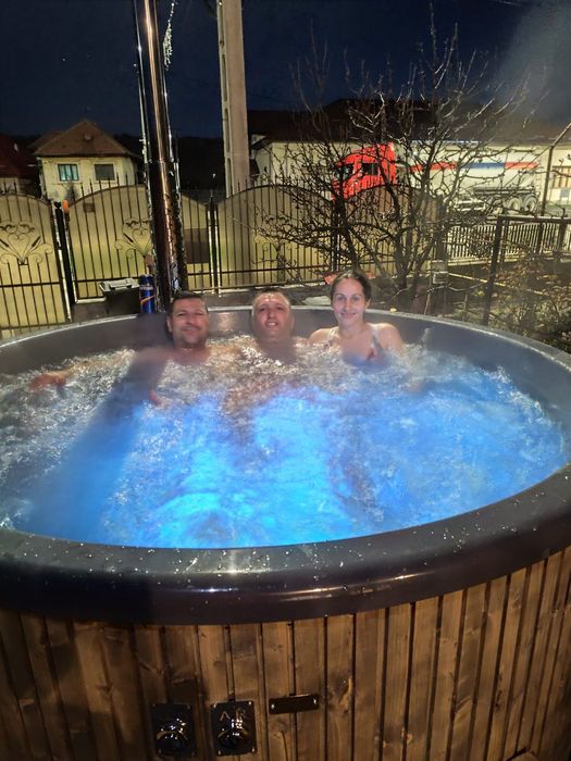 Ciubar  de închiriat