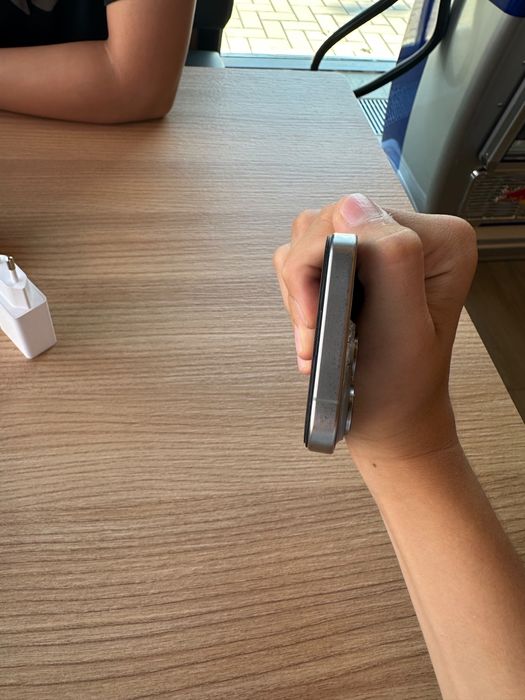 Iphone 15 pro 256gb