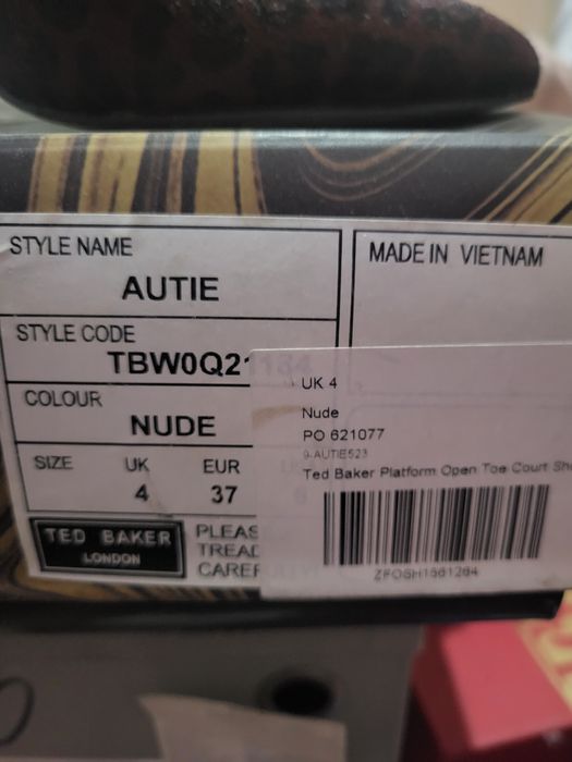 Продам обувь лето осень