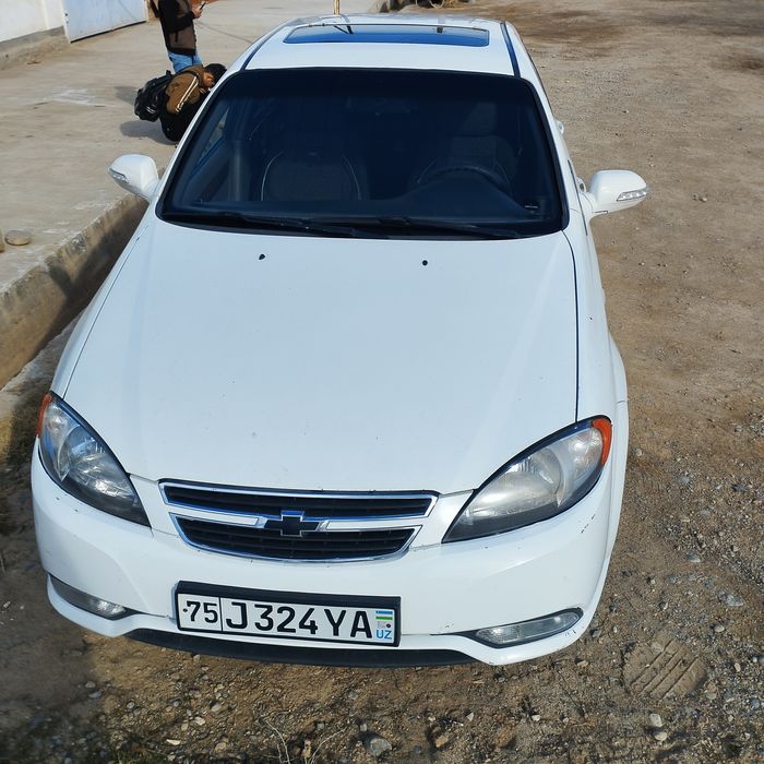 Holati yaxshi 2011 Lasetti