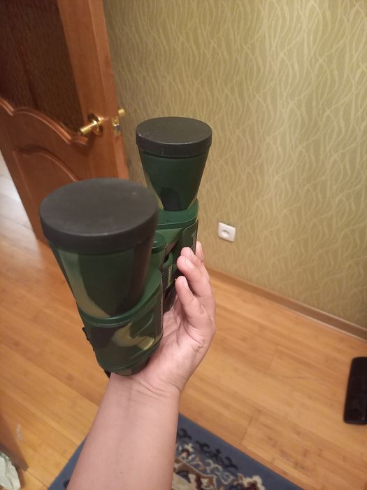 Бинокль с чехлом