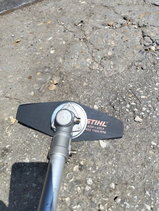 Тример STIHL  HL 100