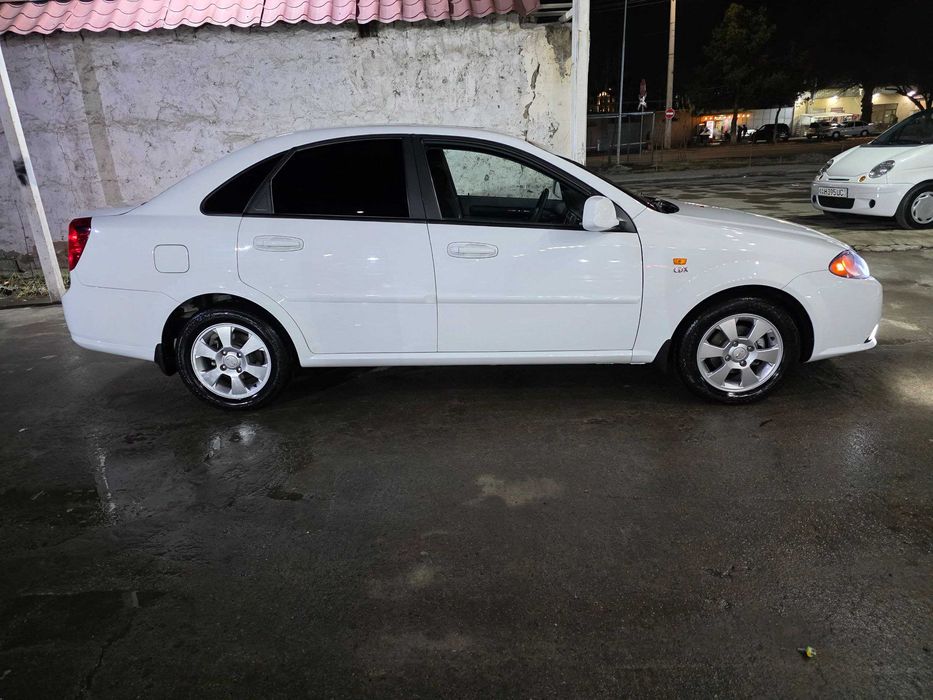 Gentra 2023 White iDeal 70.000km Probeg