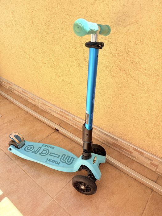 Micro Maxi Micro Deluxe Foldable