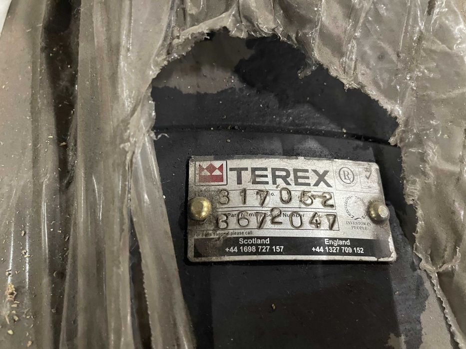 Гидроцилиндр на технику Terex