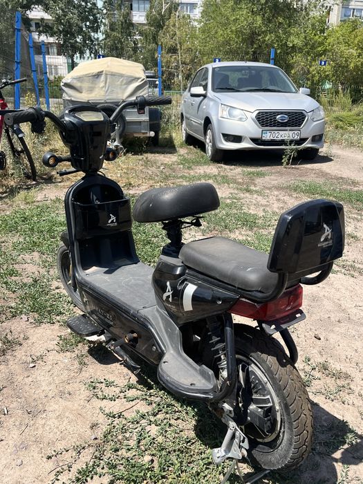 Электро скутер Amanat x8