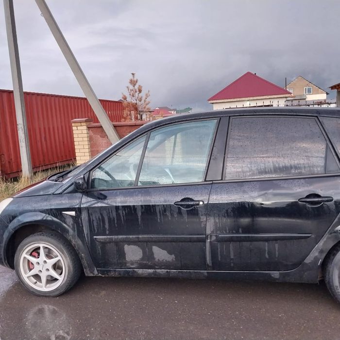 СРОЧНО продам Рено Меган