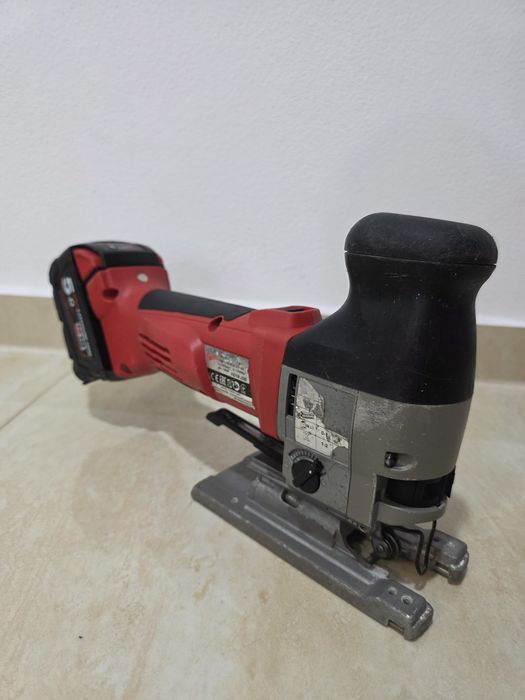 Fierastrau pendular Milwaukee HD18 JSD