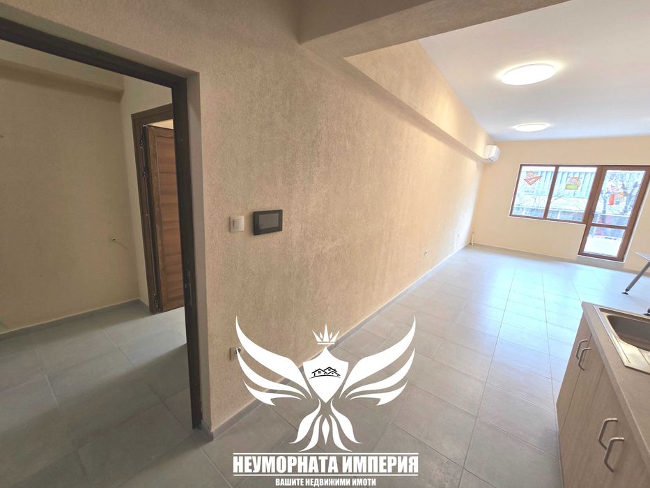 Дава се под наем Офис в Асеновград - 107 кв.м за 615 € - Снимка #13