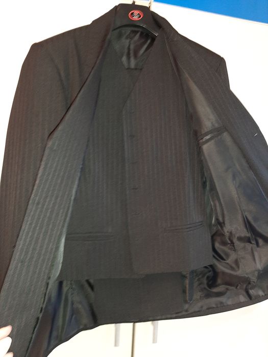 Costum bărbați mărime 46
