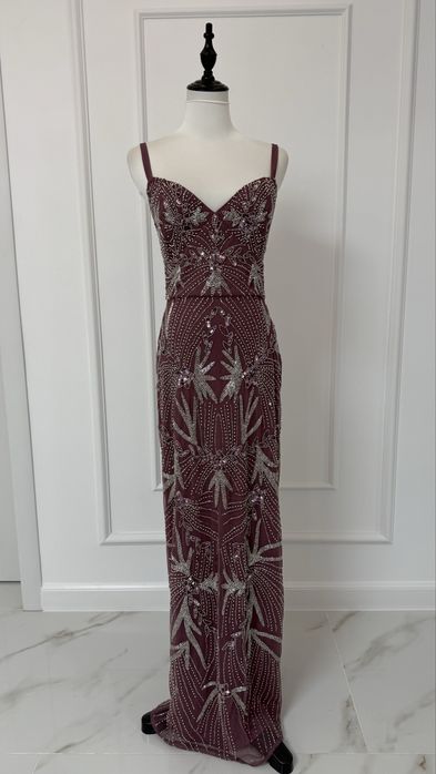 Rochie lunga bijuterie