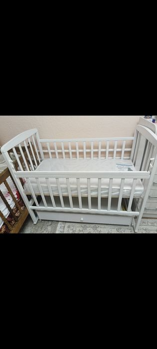 Детский кровать с ящиком внизу