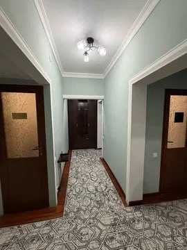 ВТОРИЧКА , 4/4/4, 80м2 Ориентир: Юнусабад 3 квартал срочно !!