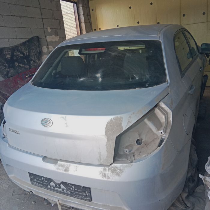 Машина сатам (ЗАЗ Форза)