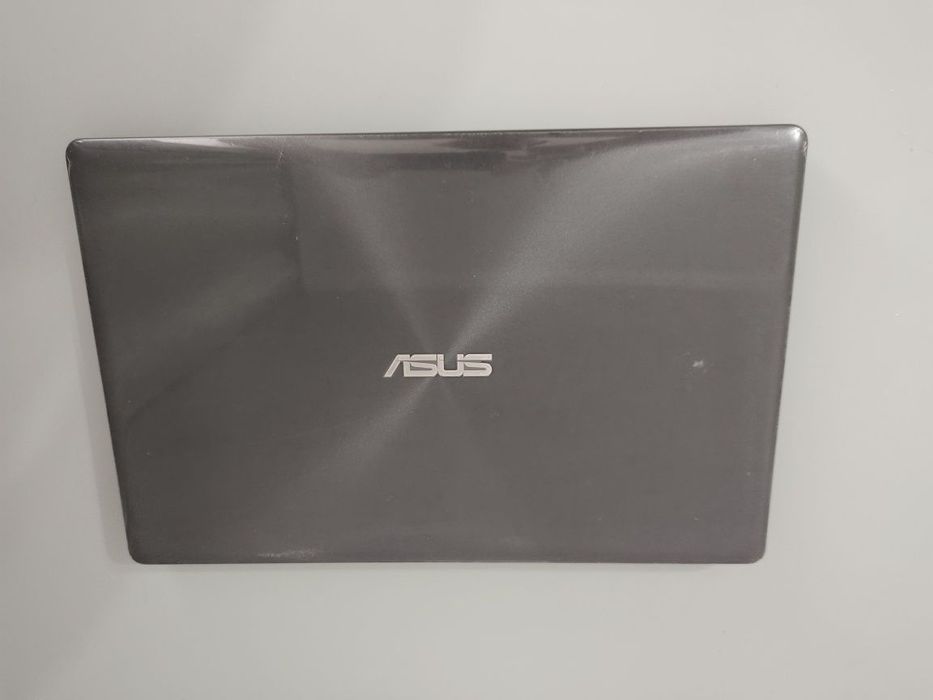 Продаю ноутбук Asus x550