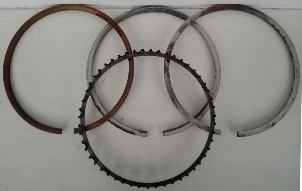 Сегменти за ГАЗ 51, СМД-60  и лагери KG