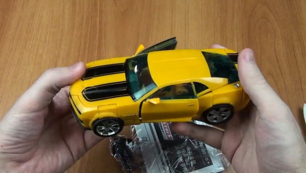 Игрушка Бамблби китайская