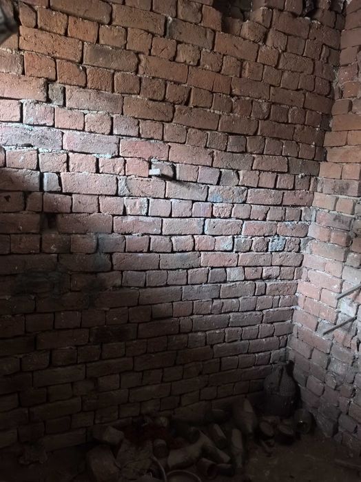 Масивна къща на 3 етажа