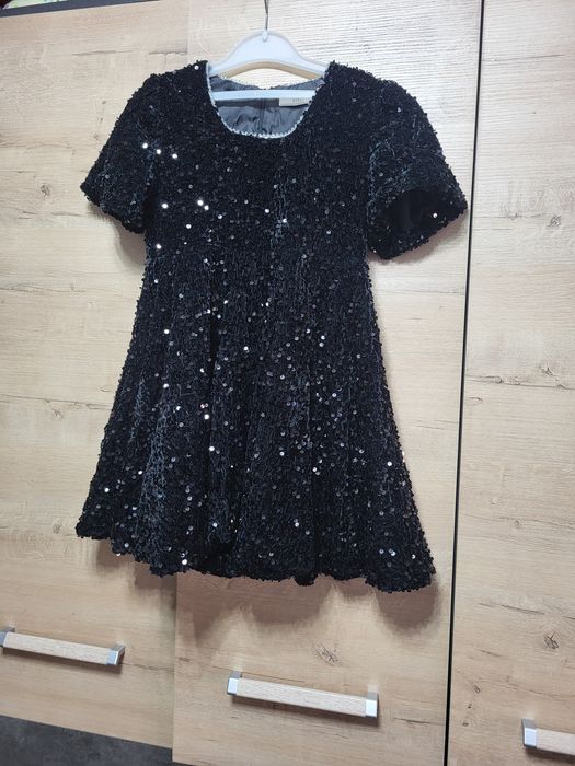 Платье на 7-9 лет