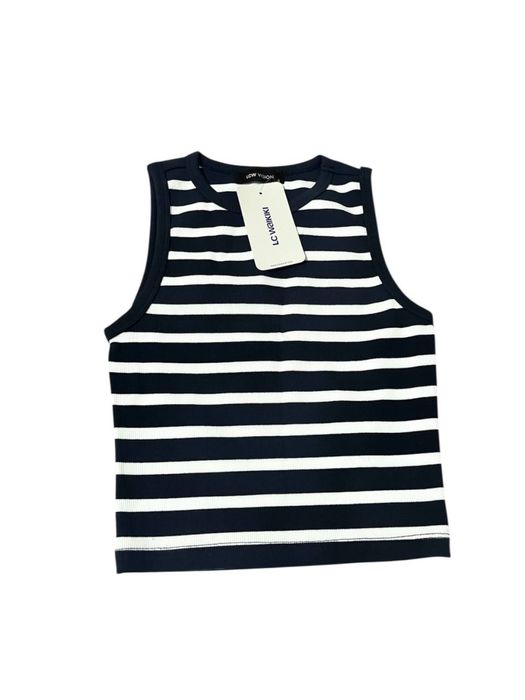 Женские топы новые