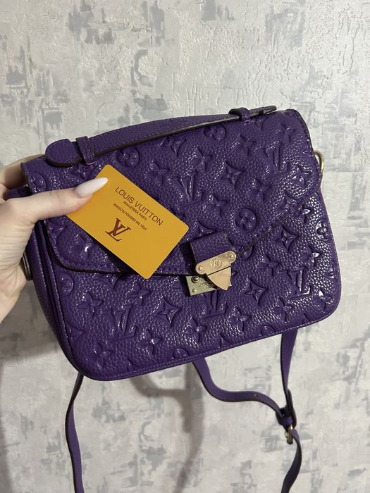 Продам женские сумочки