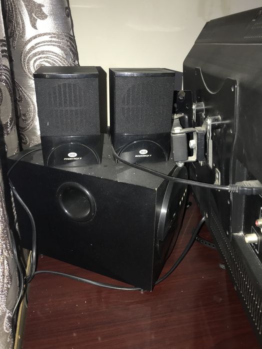 Телевизор б/у Toshiba