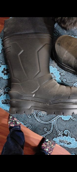 Продам  спец сапоги