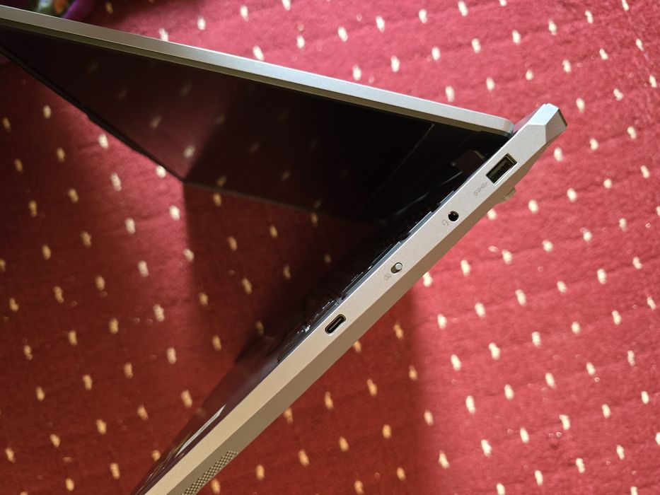 Noutbuk Lenovo LOQ