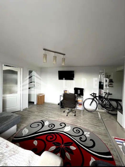 Apartament living cu bucatarie, dormitor de vanzare zona Piata Hermes — fotografia 3