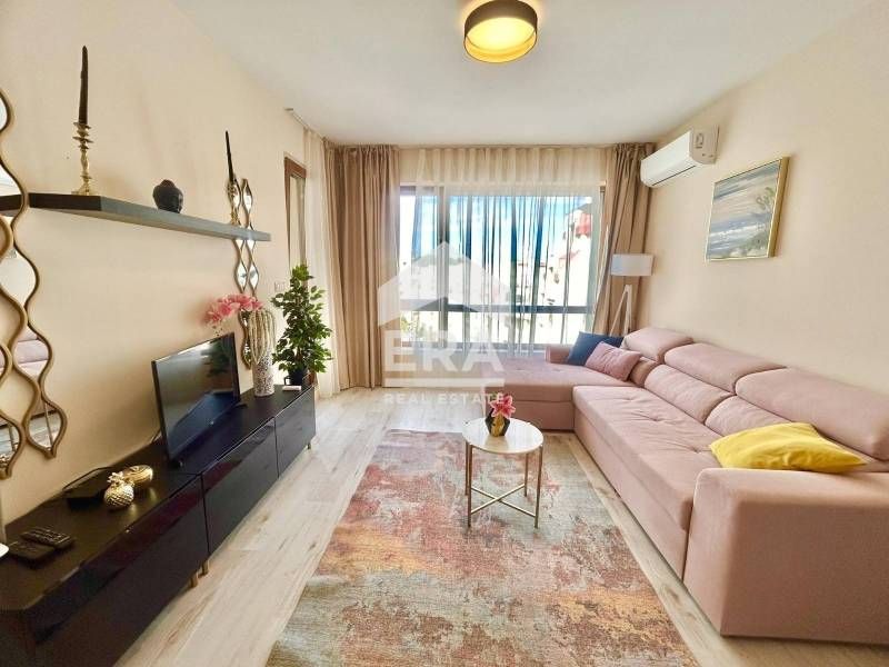 Дава се под наем Двустаен апартамент в Варна, Аспарухово - 70 кв.м за 598.23 € - Снимка #5