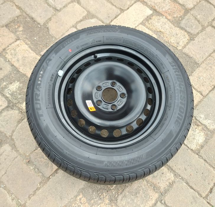 O rezervă Ford Mondeo Focus C Max 215/60 R16 - 6.5Jx16 ET50 - 5x108