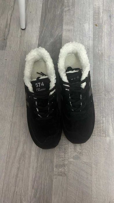 обувь кроссовки зимние