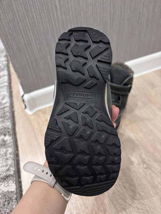 Продам зимние сапоги котофей