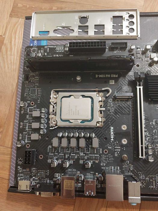 Intel i5 14500 + MSI Pro H610M+E с Wi-Fi + 16GB DDR5 RAM