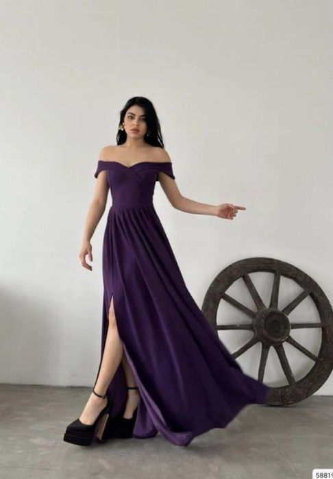 Вечерна лилава рокля