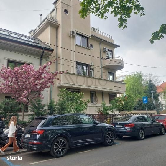 Apartament 5 camere / Parc Kiseleff / Vilă interbelică