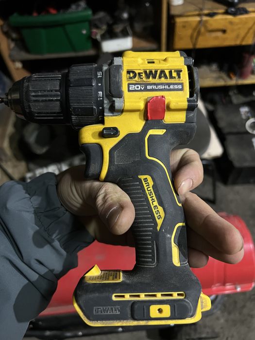 Девальт dcd794 в отличном состоянии