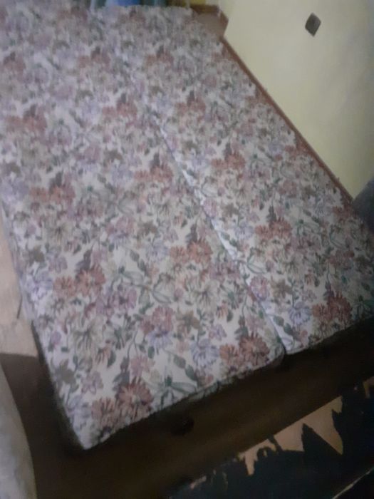 Продам Два Дивана и Два кресла Б/у. Самовывоз