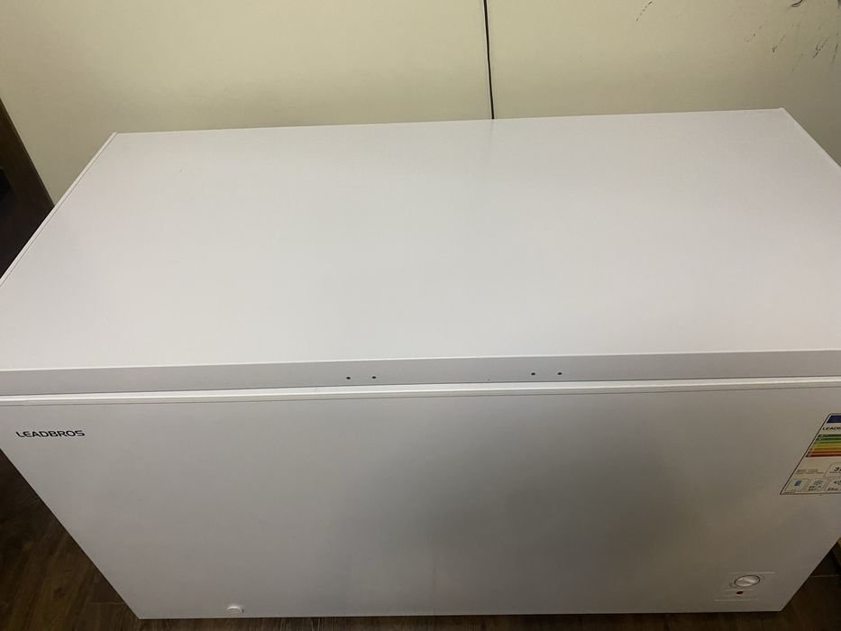 Продам два морозилника идеал состояние