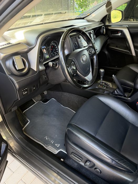 Toyota Rav 4 VVT-i 4x4 Luxury