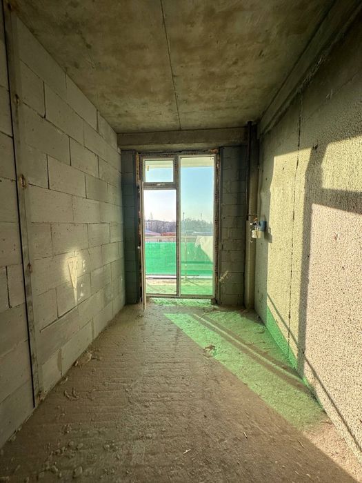 Продается срочно 2/2/17 ком квартира Куйлюк 3 ЖК Хон Сарой