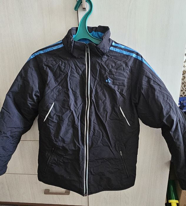 Димесезон на мальчика 142-146 ррр