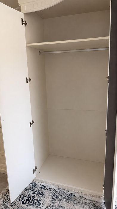 Спальная мебель продам срочно
