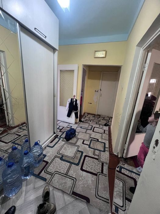 Продаётся квартира 4-х комнатная