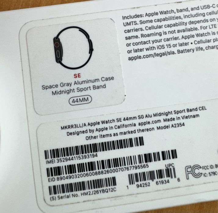 ПРОДАМ Apple watch SE